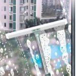 Scalable silicone floor scraper 03.jpg