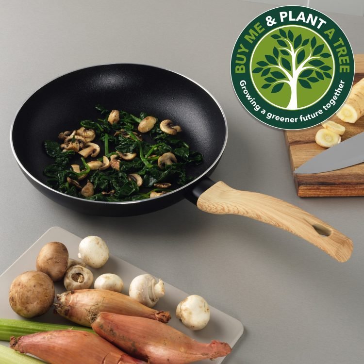 bw09015eu pat1 18897 8c752db1 d374 4471 8306 80e59ddd53ef.jpg