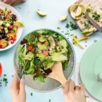 Salad Spinner, Vegetable Dryer Spinner, Manual Salad Spinner, Fruit and Vegetable Dryer with Safe and Rotating Handle, Multifunctional Vegetable Spinner for Home Kitchen Washing and Drying - Image 3